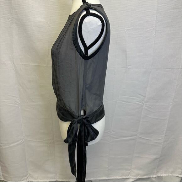 Banana Republic Sleeveless Pleated Top Size Small - Picture 6 of 11